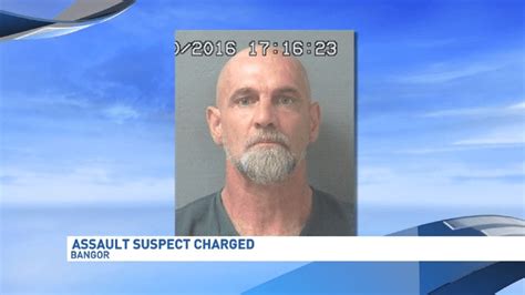 Man accused of assaulting girlfriend, threatening her and children with gun